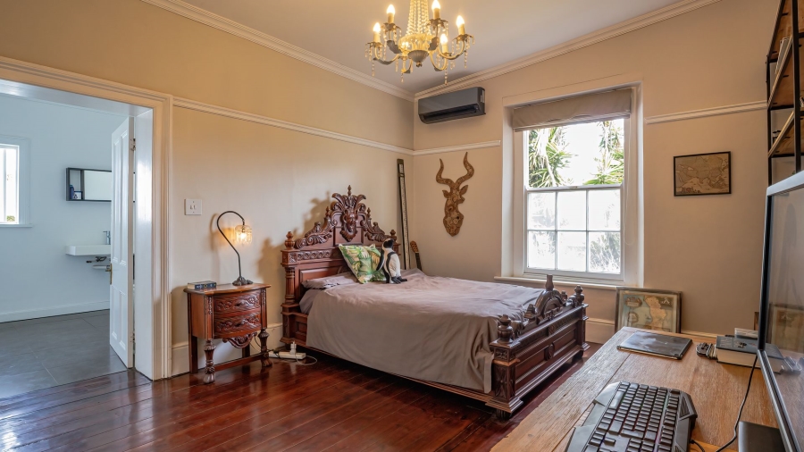 3 Bedroom Property for Sale in Mowbray Western Cape